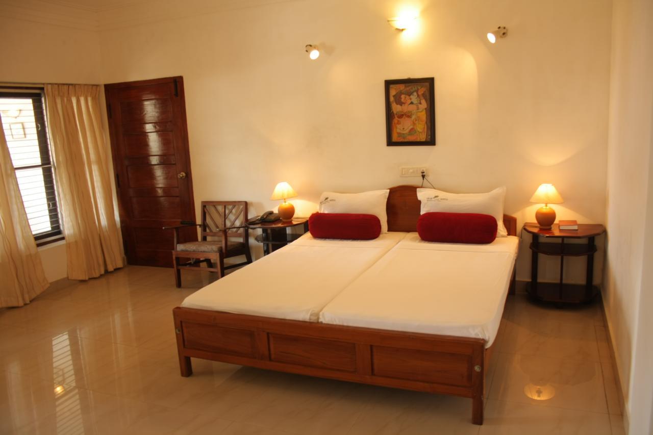 Raja Hotel Kovalam Exterior foto